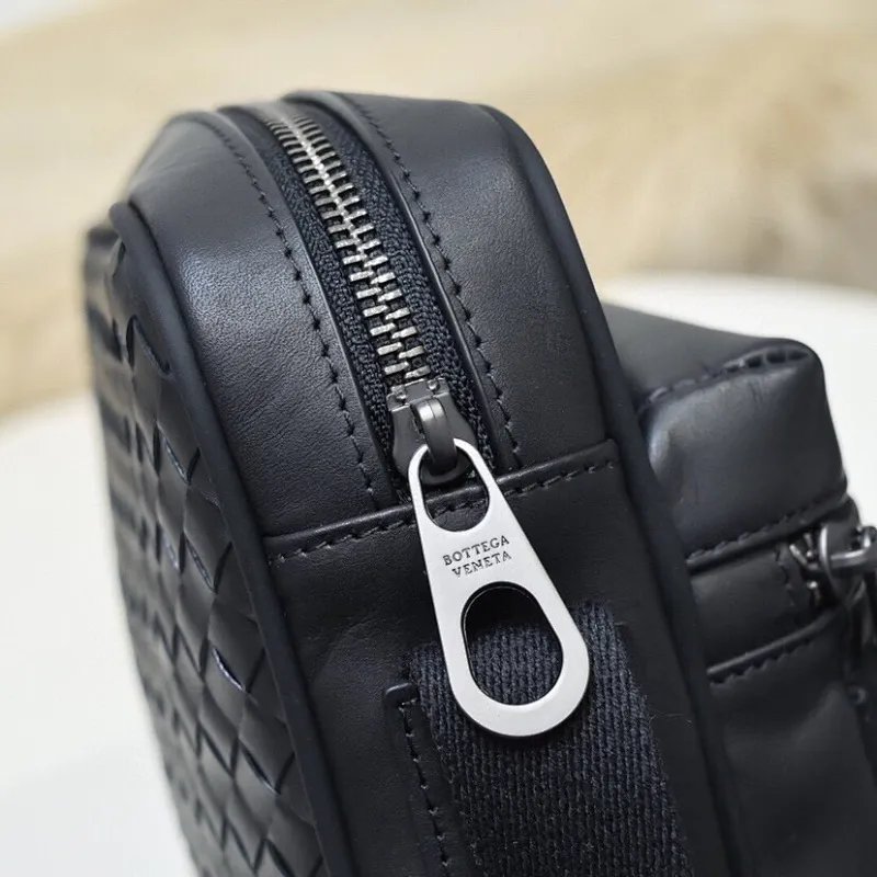 All categories 💚 Top version men’s bags 💚 BV 2024 new BV crossbody bag